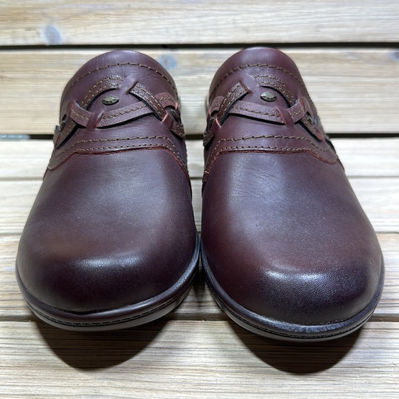 Earth Origins Jackal Janice Leather Mules - Like New Condition! Size 8M Merlot - Picture 2 of 8